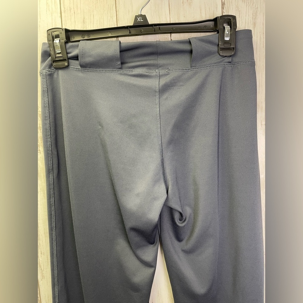 Athletic Gray Straight Leg Pants Size Small - Picture 6 of 7